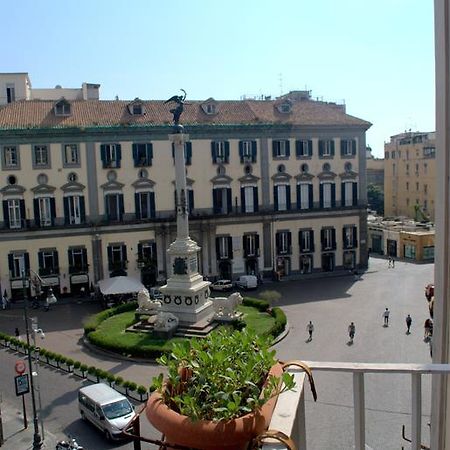 Relais Piazza Dei Martiri Bed & Breakfast Napoli Ruang foto