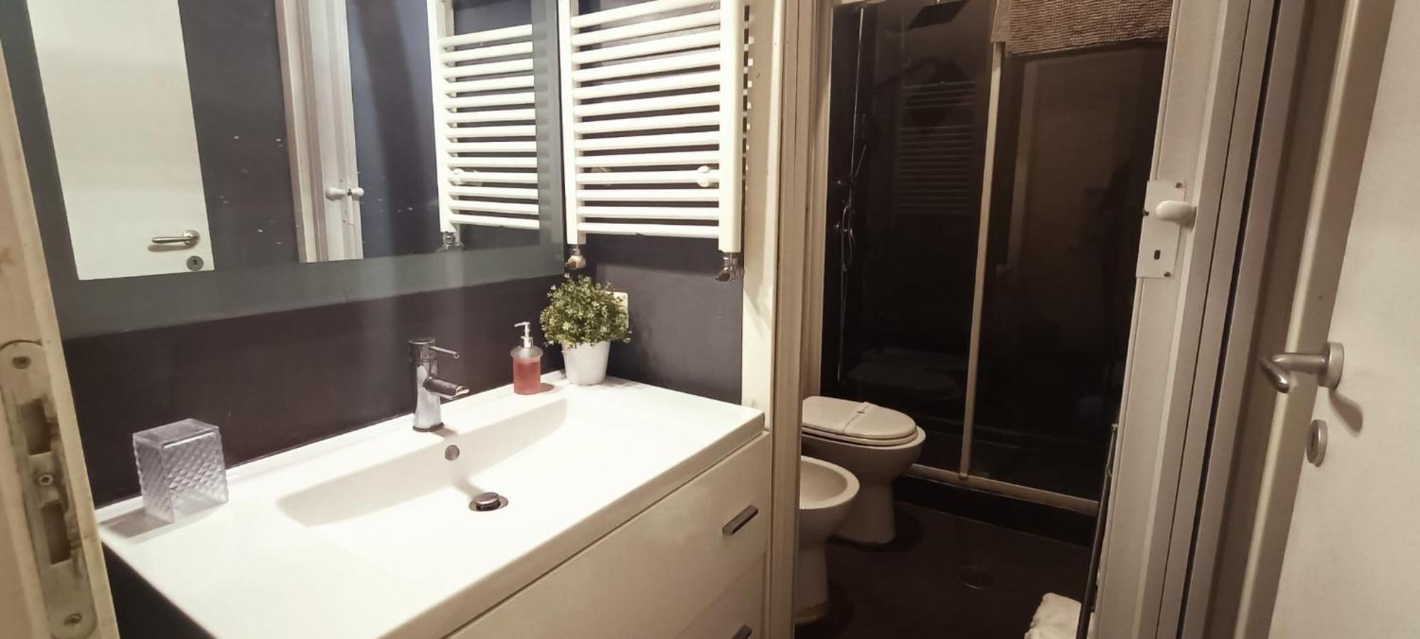 Relais Piazza Dei Martiri Bed & Breakfast Napoli Bagian luar foto