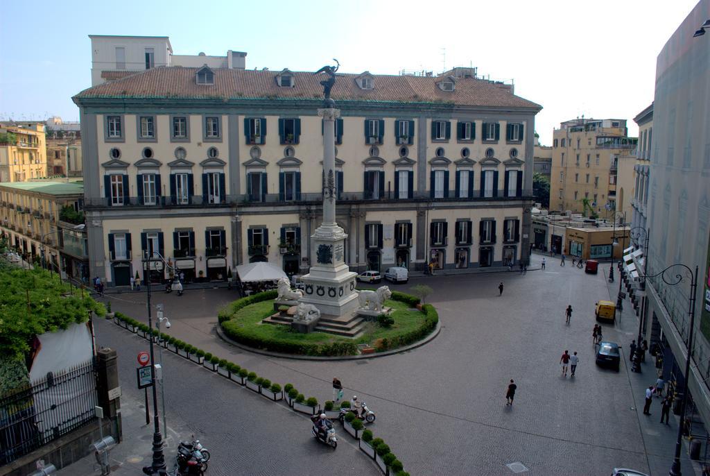 Relais Piazza Dei Martiri Bed & Breakfast Napoli Ruang foto